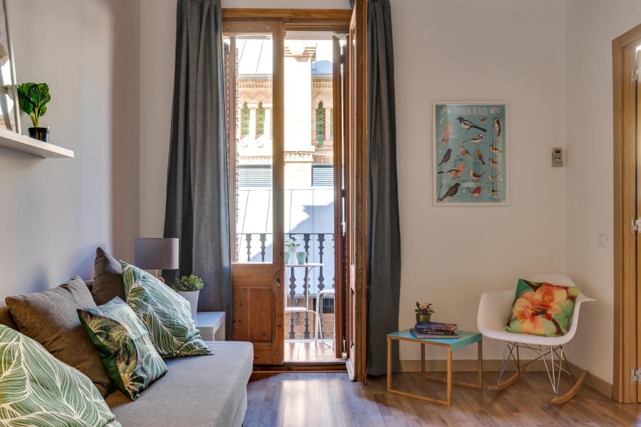 Charming & Convenient Apartment Near Plaza Espanya Barcelona Bagian luar foto