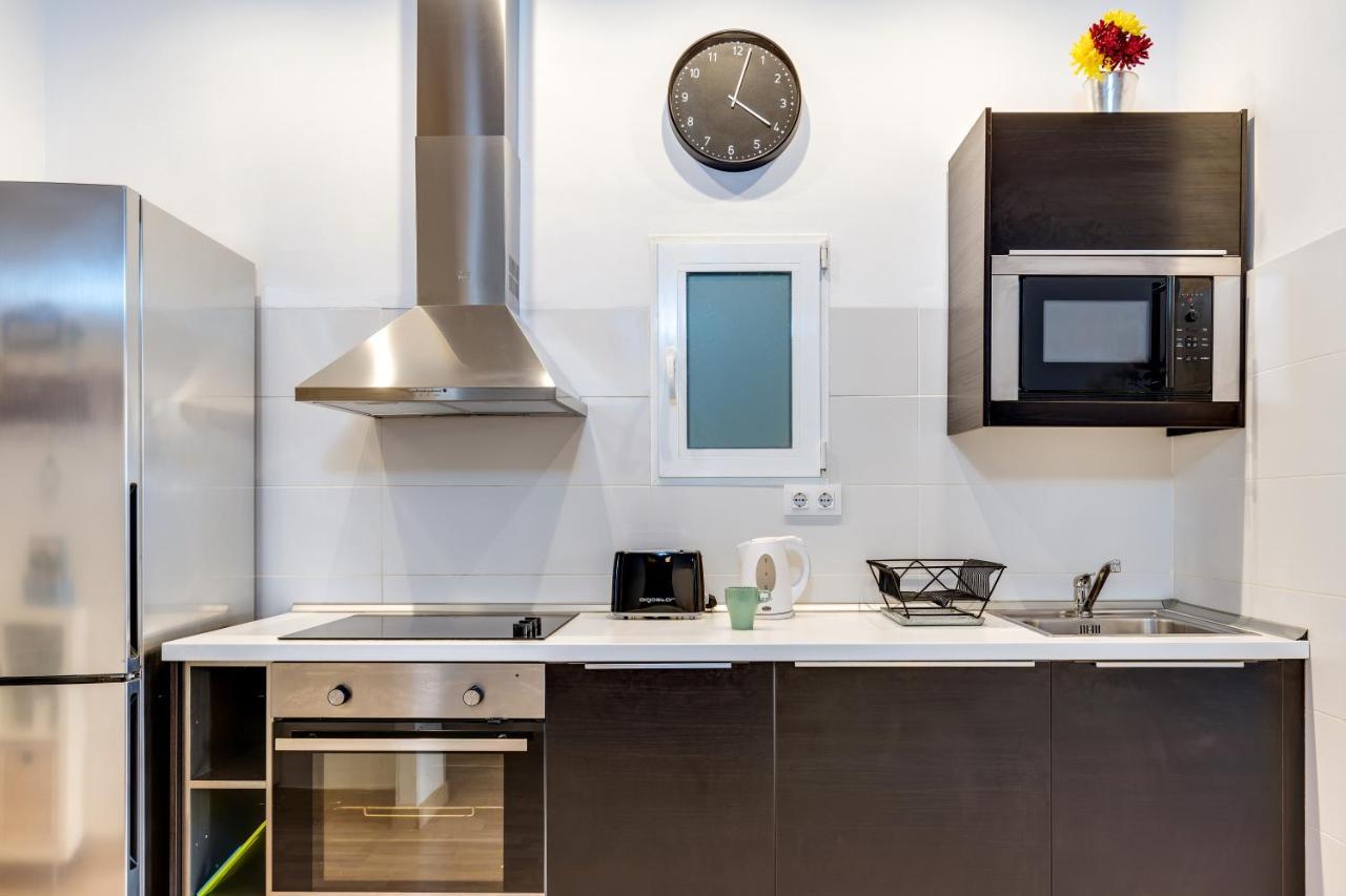 Charming & Convenient Apartment Near Plaza Espanya Barcelona Bagian luar foto